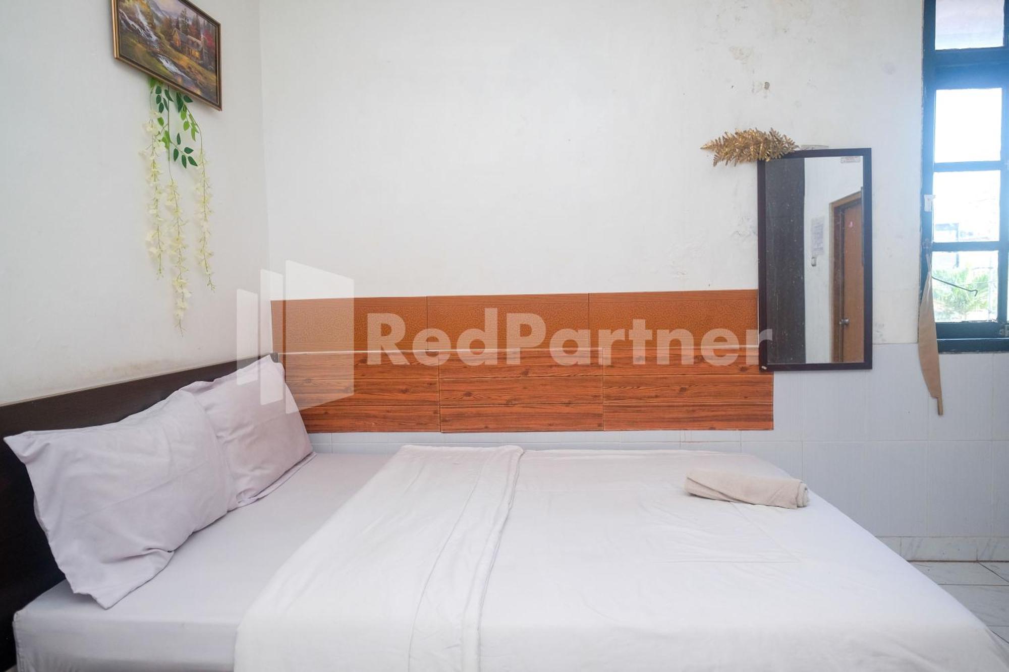 Griya Jasmine Syariah Seturan Redpartner Hotel Maguwo Kültér fotó