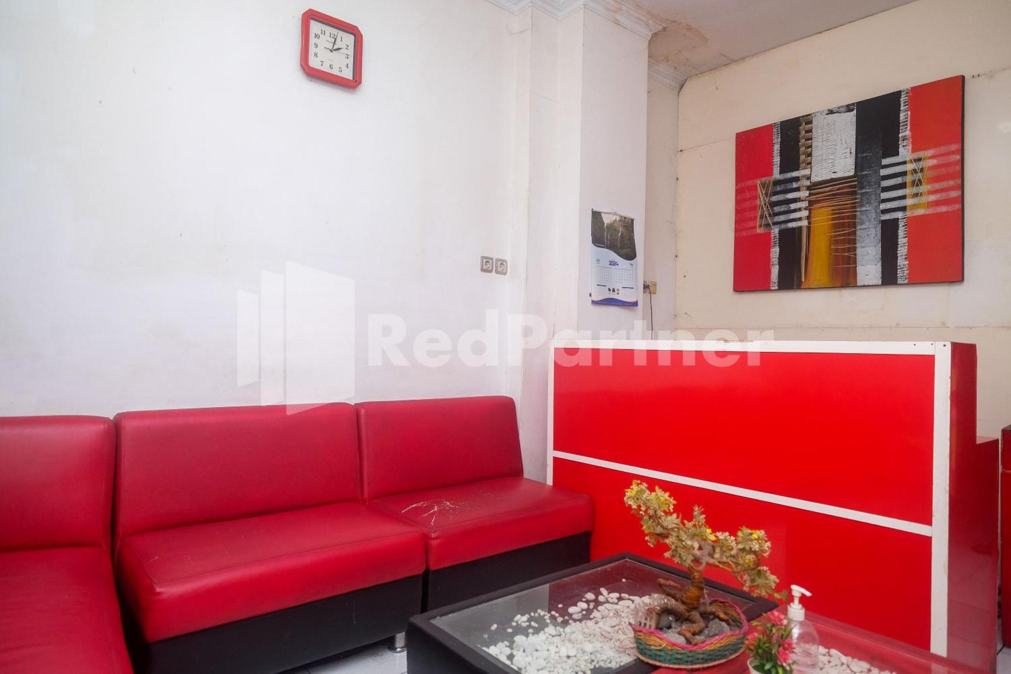 Griya Jasmine Syariah Seturan Redpartner Hotel Maguwo Kültér fotó