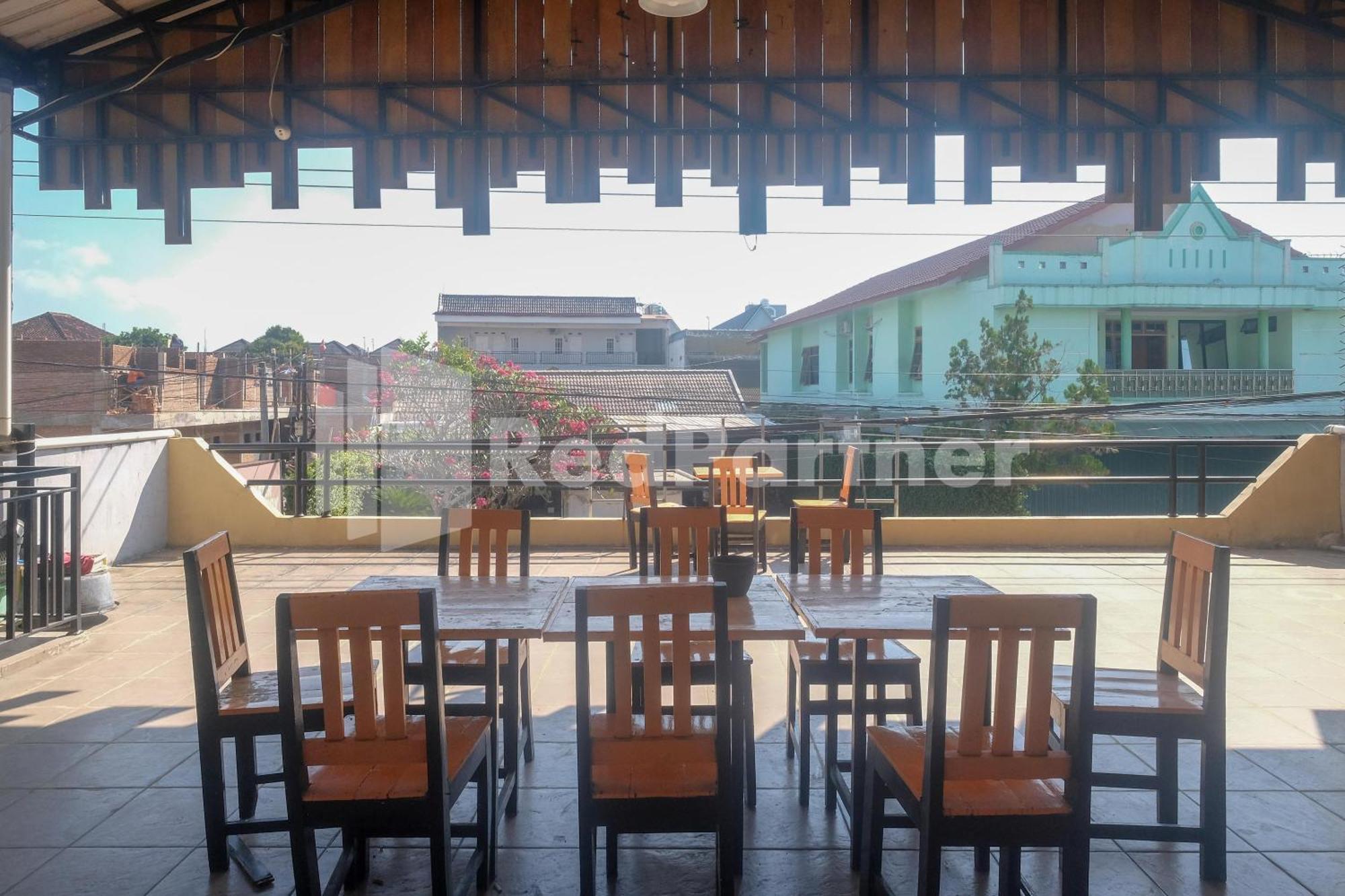 Griya Jasmine Syariah Seturan Redpartner Hotel Maguwo Kültér fotó